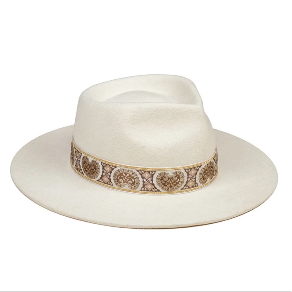 Lack of colour white hat - The Beverley - Picture 2 of 6